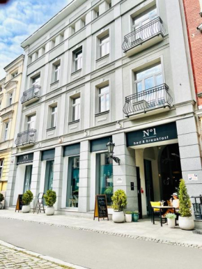 No1 bed&breakfast restauracja